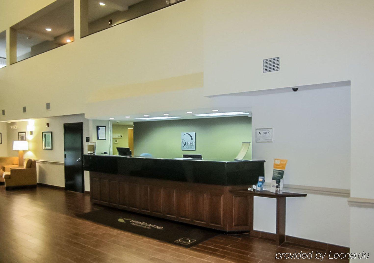Hotel Clarion Pointe Albemarle Exterior foto
