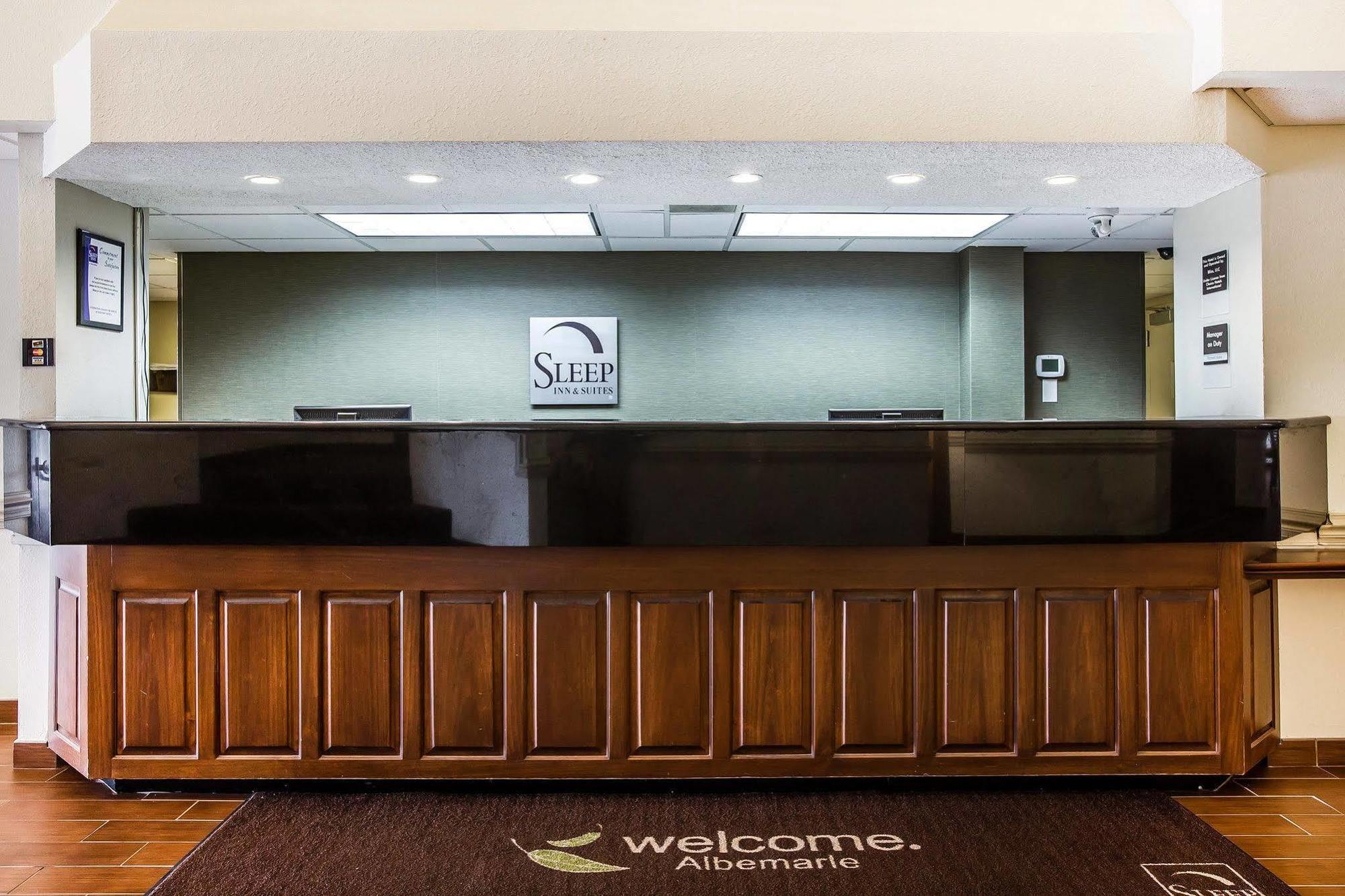 Hotel Clarion Pointe Albemarle Exterior foto